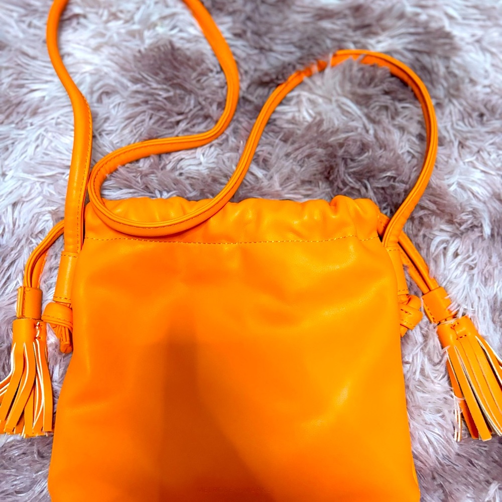 Cute drawstring crossbody